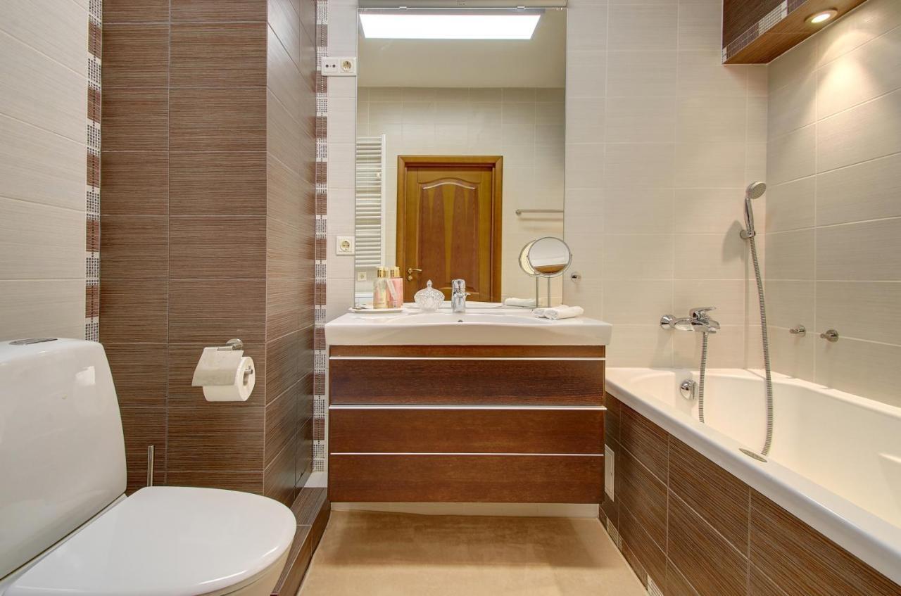 Helios 19 Luxury Vilnius Apartment Extérieur photo
