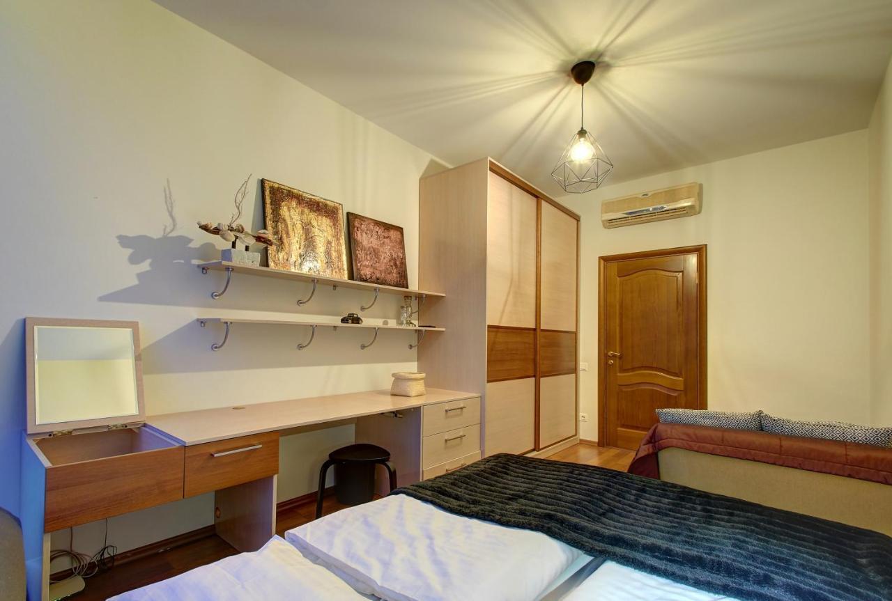 Helios 19 Luxury Vilnius Apartment Extérieur photo